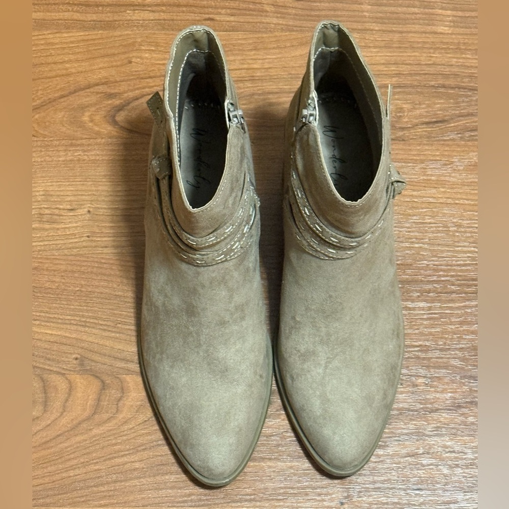 Women's Suede Ankle Boots in Taupe Size 11 - Picture 4 of 6